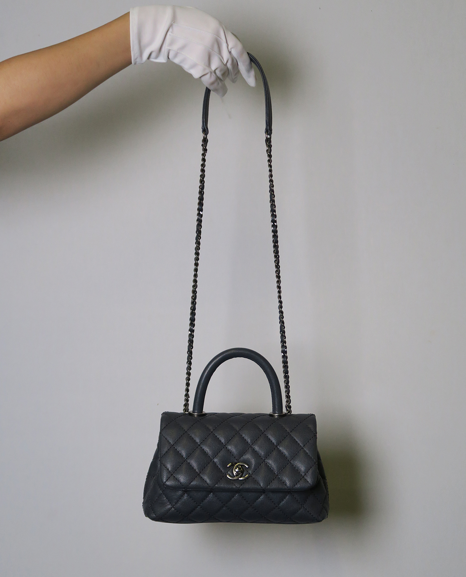 Chanel coco discount handle bag